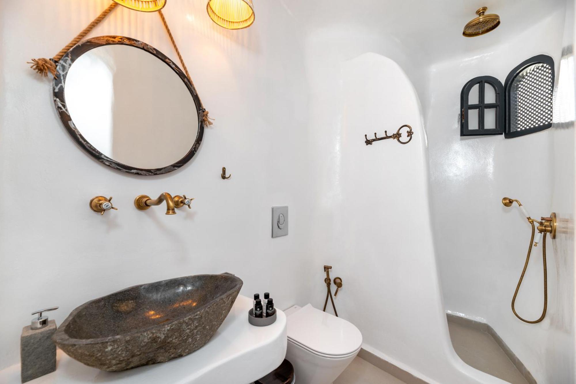 Deep Cave Suites Kontochori Fira  Exterior foto
